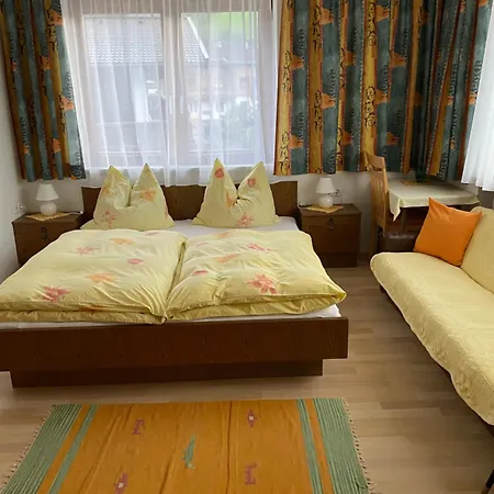 Gaestehaus Hochwimmer Guest house