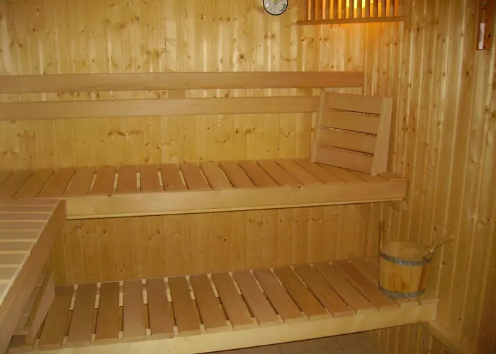 Gaestehaus Hochwimmer ゲストハウス 3*