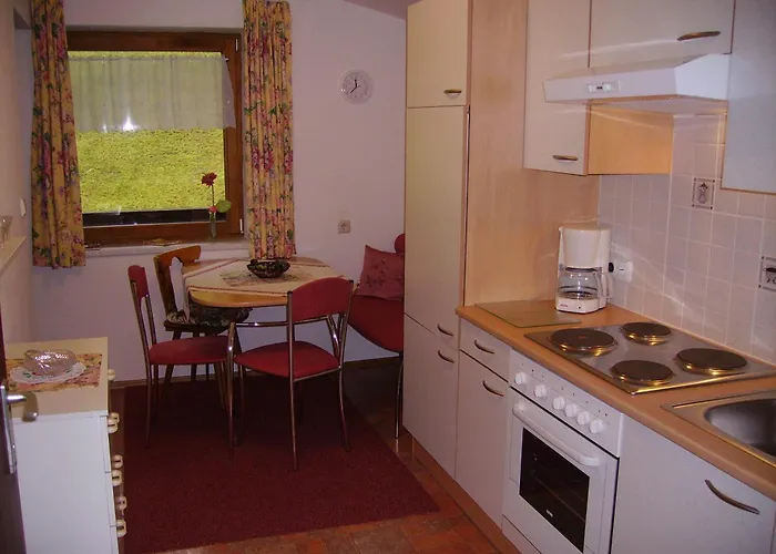 Gaestehaus Hochwimmer 3*